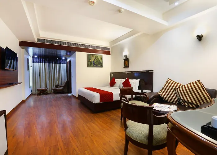 Airport Hotel Grand